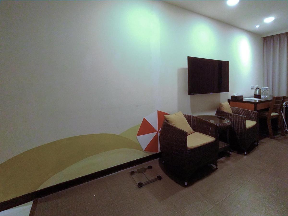 Hotel J Taoyuan Pingzhen Εξωτερικό φωτογραφία