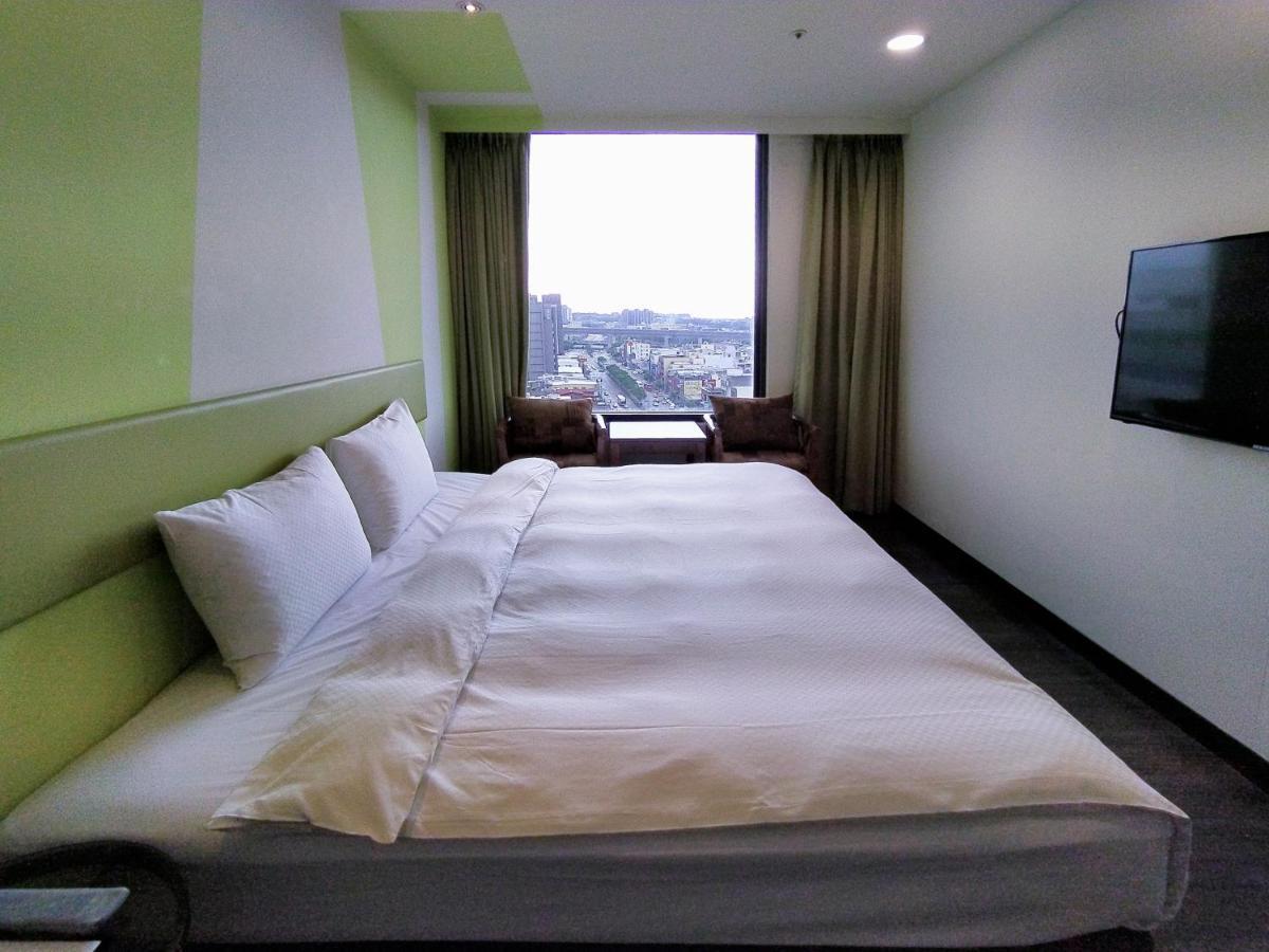 Hotel J Taoyuan Pingzhen Εξωτερικό φωτογραφία