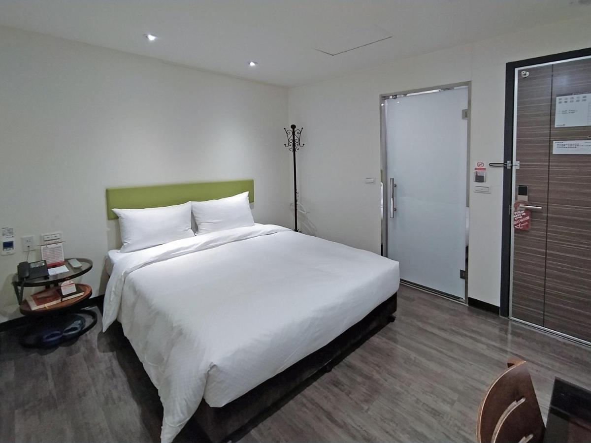 Hotel J Taoyuan Pingzhen Εξωτερικό φωτογραφία