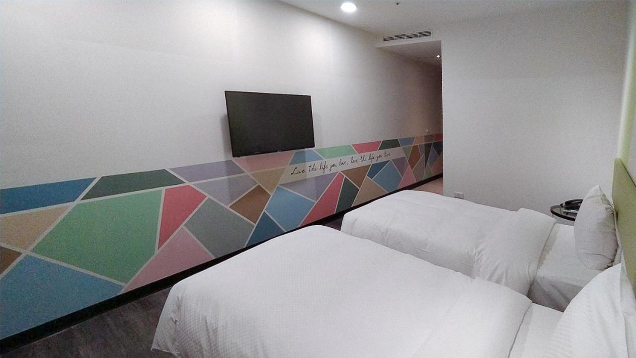 Hotel J Taoyuan Pingzhen Εξωτερικό φωτογραφία