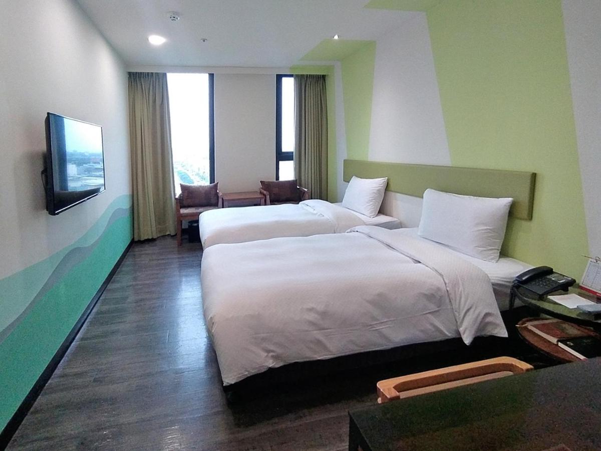 Hotel J Taoyuan Pingzhen Εξωτερικό φωτογραφία