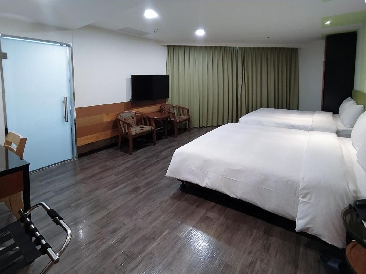 Hotel J Taoyuan Pingzhen Εξωτερικό φωτογραφία