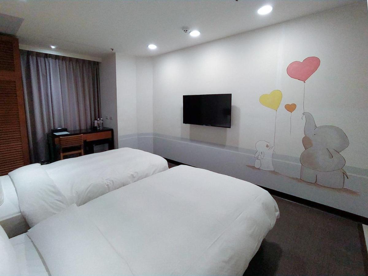Hotel J Taoyuan Pingzhen Εξωτερικό φωτογραφία