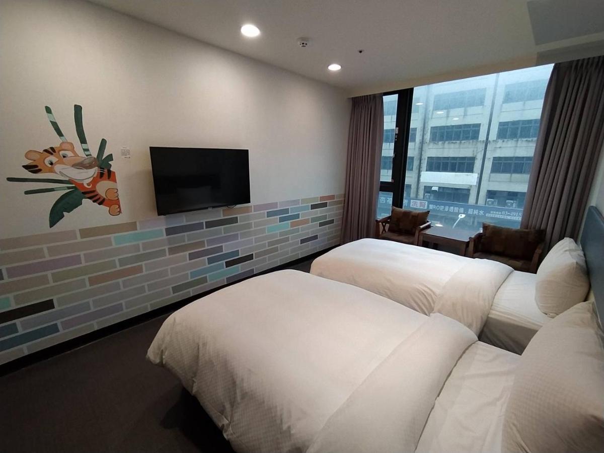 Hotel J Taoyuan Pingzhen Εξωτερικό φωτογραφία