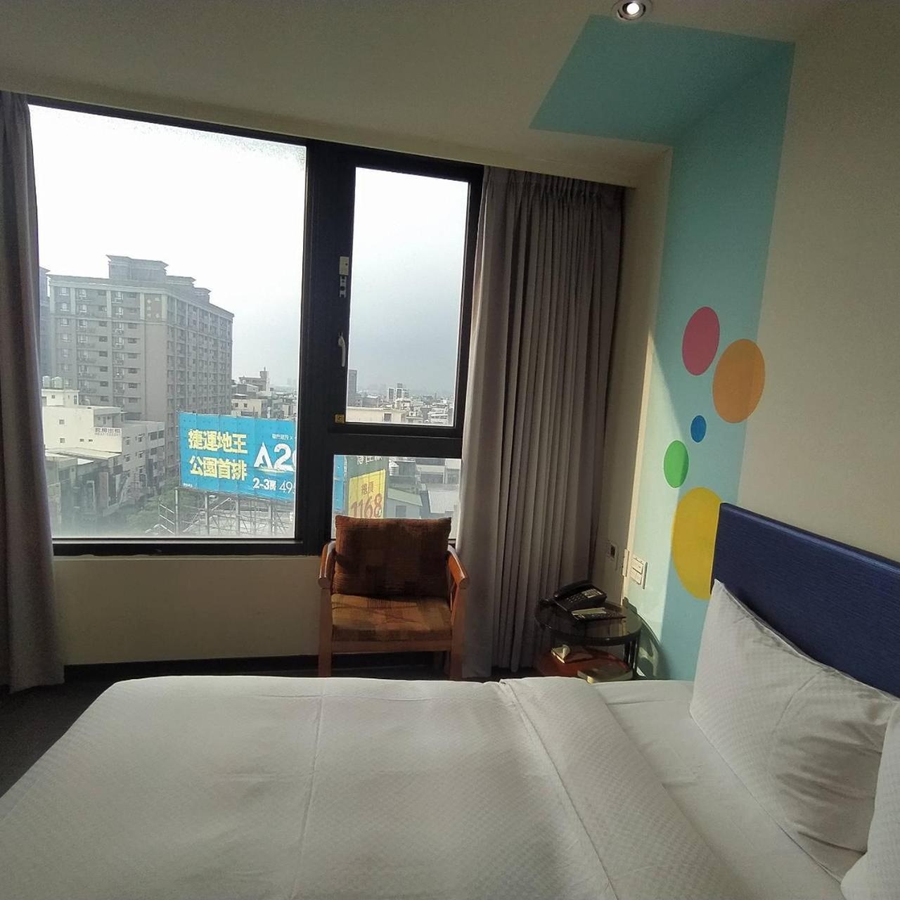 Hotel J Taoyuan Pingzhen Εξωτερικό φωτογραφία