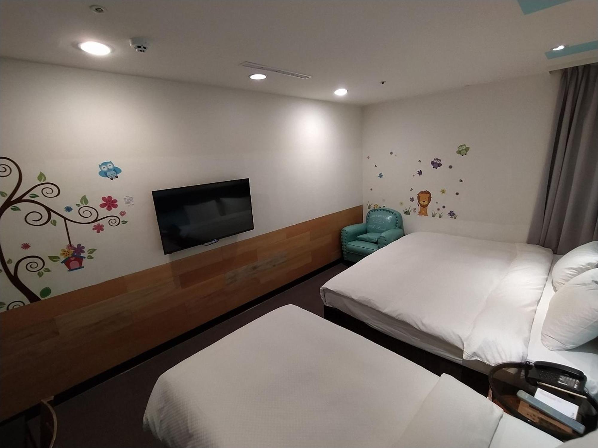 Hotel J Taoyuan Pingzhen Εξωτερικό φωτογραφία