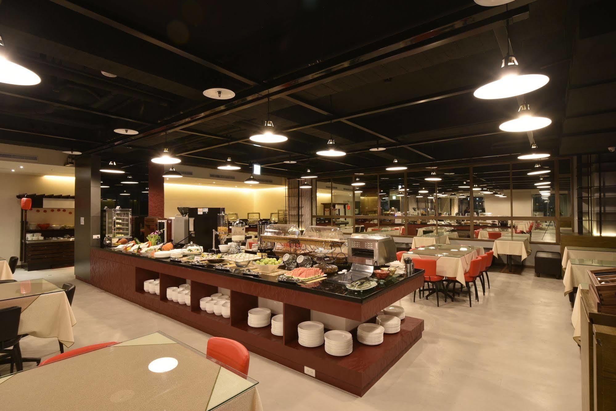 Hotel J Taoyuan Pingzhen Εξωτερικό φωτογραφία
